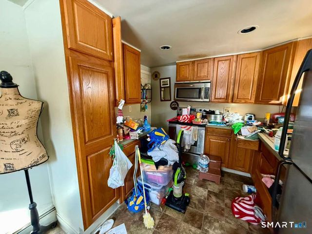 46 John Street, Southington, CT 06489