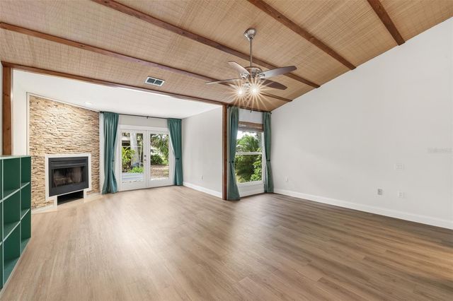 4295 WOODVIEW DRIVE, Sarasota, FL 34232