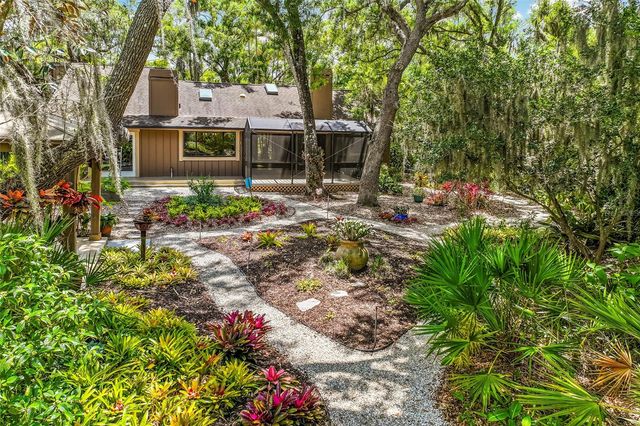 4295 WOODVIEW DRIVE, Sarasota, FL 34232