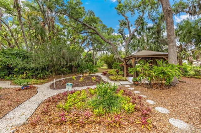 4295 WOODVIEW DRIVE, Sarasota, FL 34232