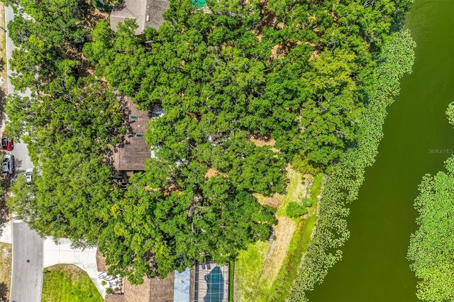 4295 WOODVIEW DRIVE, Sarasota, FL 34232