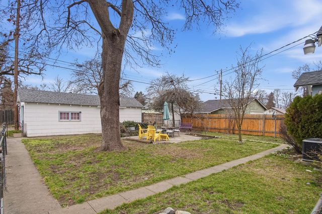 1103 W Fairview Ave, Spokane, WA 99205