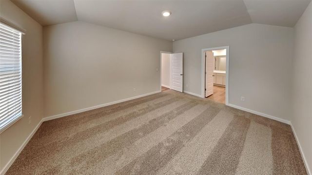 2825 Otis Lane, Yukon, OK 73099