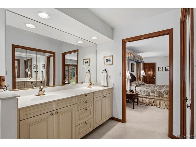 7334 S Meadow Ct, Boulder, CO 80301