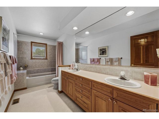 7334 S Meadow Ct, Boulder, CO 80301