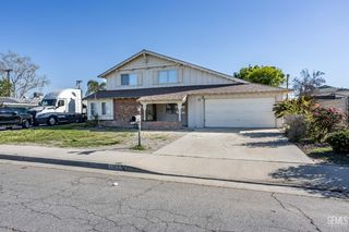 1105 Arena Way, Bakersfield, CA 93304