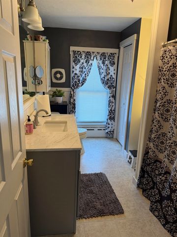 29 Elkins Street, Franklin, NH 03235