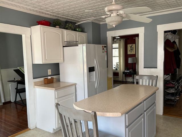 29 Elkins Street, Franklin, NH 03235