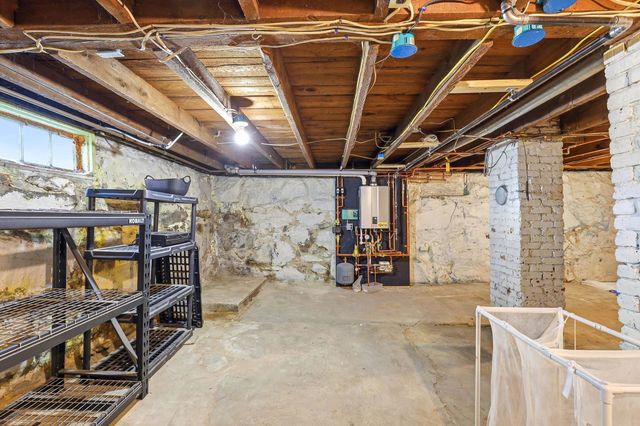 29 Elkins Street, Franklin, NH 03235