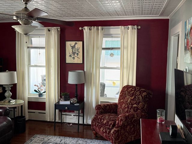 29 Elkins Street, Franklin, NH 03235