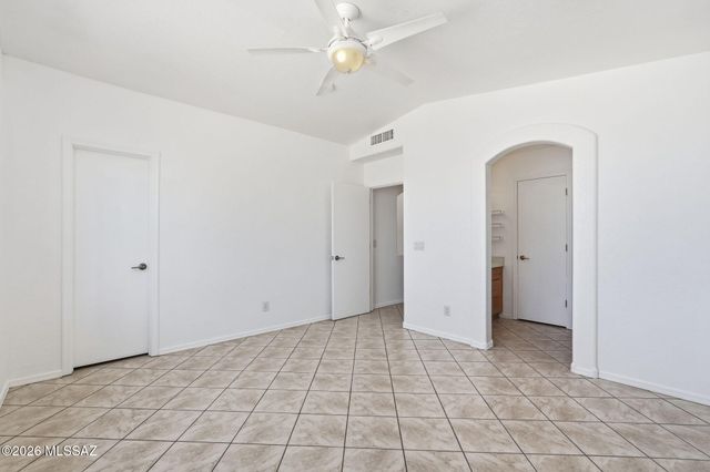 6574 W Blythe Place, Tucson, AZ 85743