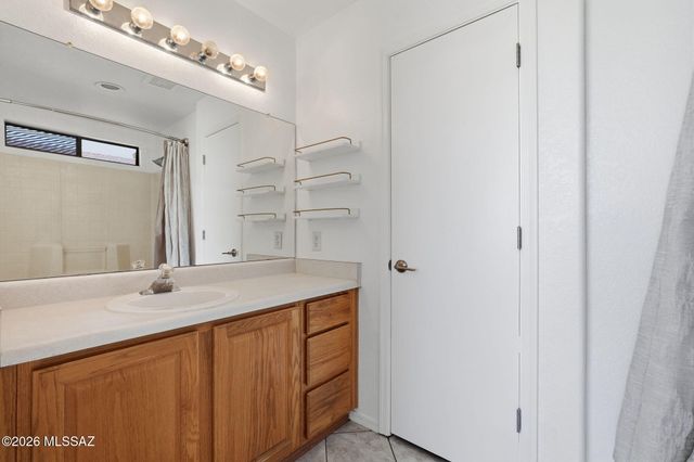 6574 W Blythe Place, Tucson, AZ 85743
