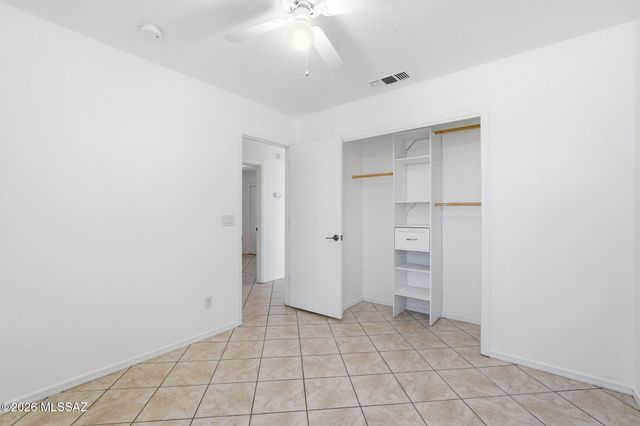 6574 W Blythe Place, Tucson, AZ 85743