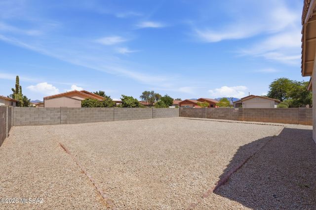 6574 W Blythe Place, Tucson, AZ 85743