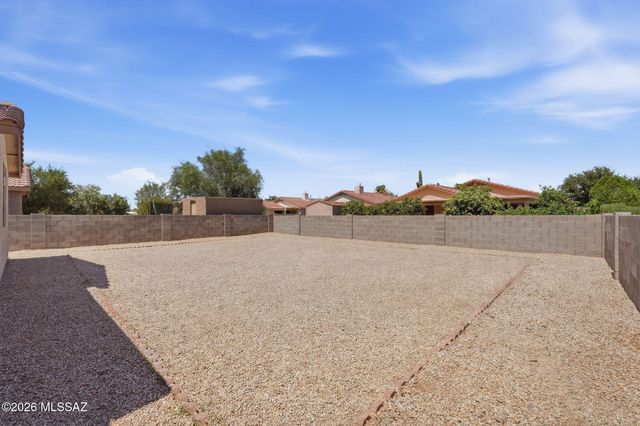 6574 W Blythe Place, Tucson, AZ 85743