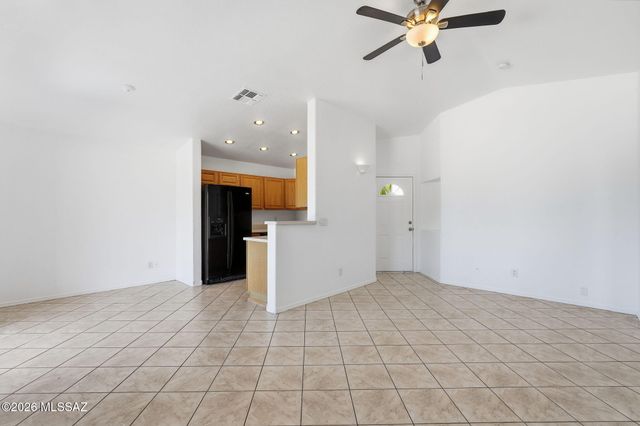 6574 W Blythe Place, Tucson, AZ 85743