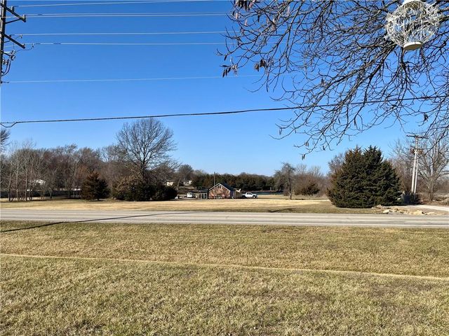 19310A Metcalf Avenue, Stilwell, KS 66085