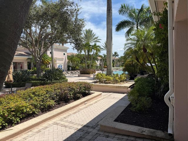 3020 Alcazar Place 303, Palm Beach Gardens, FL 33410
