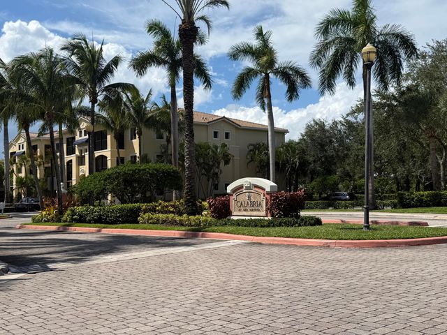 3020 Alcazar Place 303, Palm Beach Gardens, FL 33410