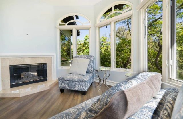 7324 El Fuerte Street, Carlsbad, CA 92009