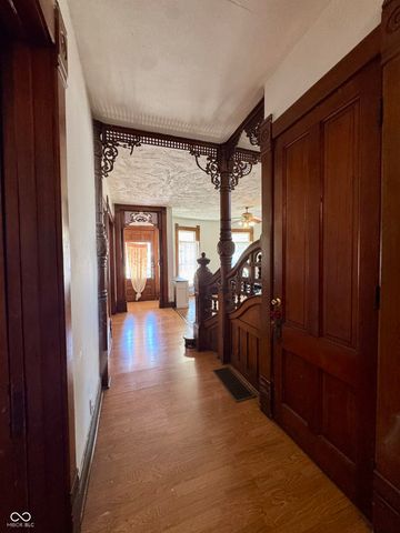 415 S Washington Street, Crawfordsville, IN 47933