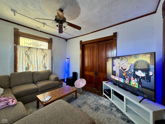 415 S Washington Street, Crawfordsville, IN 47933