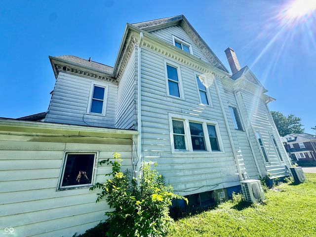 415 S Washington Street, Crawfordsville, IN 47933