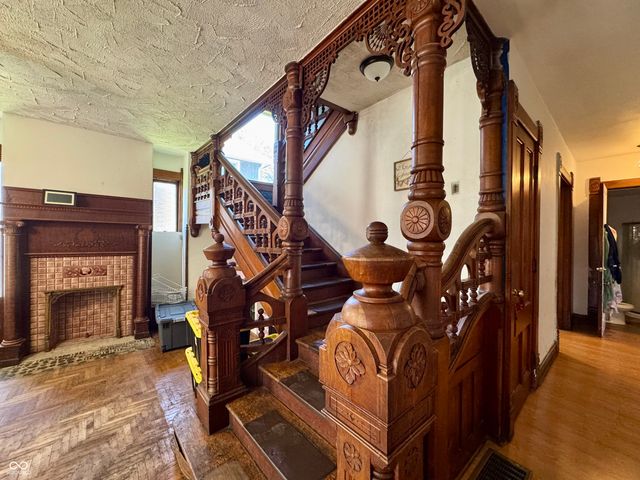 415 S Washington Street, Crawfordsville, IN 47933