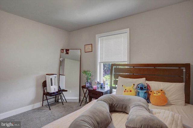 238 PARKWAY DR, Mount Holly Springs, PA 17065