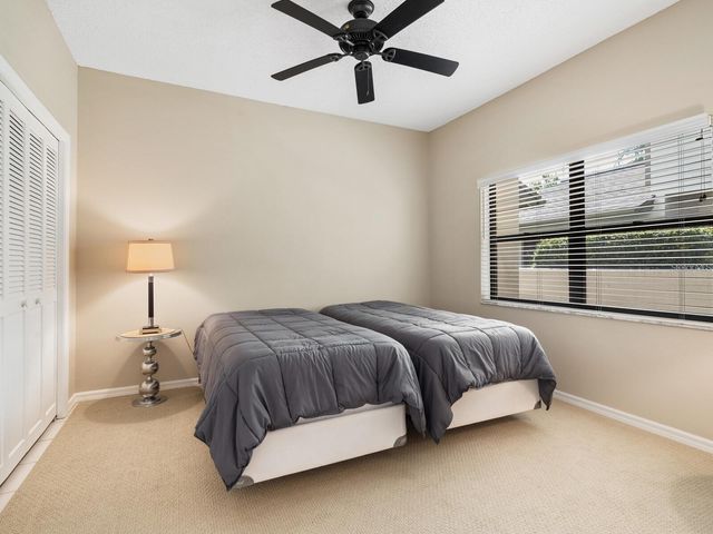 1678 STARLING DRIVE 102, Sarasota, FL 34231