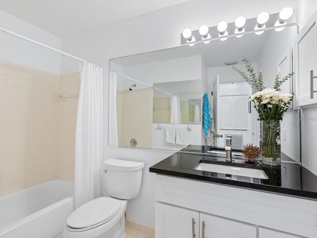 1678 STARLING DRIVE 102, Sarasota, FL 34231