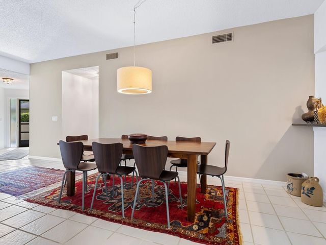 1678 STARLING DRIVE 102, Sarasota, FL 34231