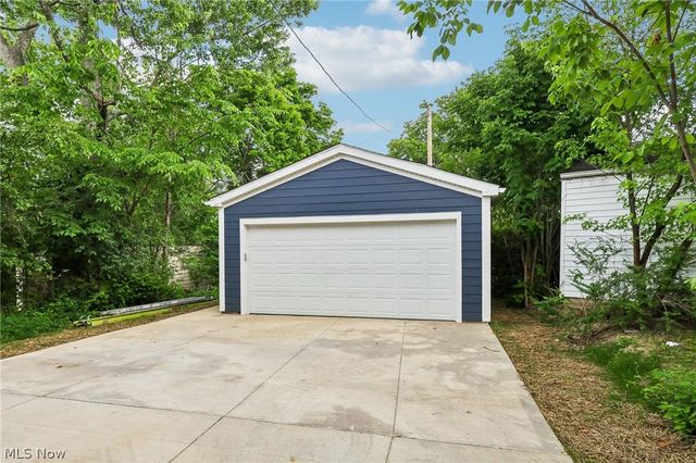 3621 Glencairn Road, Shaker Heights, OH 44122