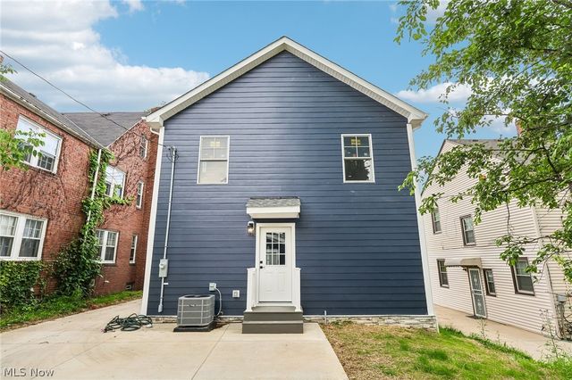 3621 Glencairn Road, Shaker Heights, OH 44122