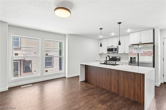 3621 Glencairn Road, Shaker Heights, OH 44122