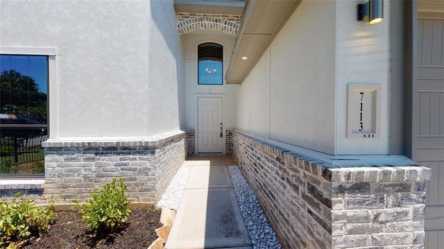 311 Mascot, Houston, TX 77029