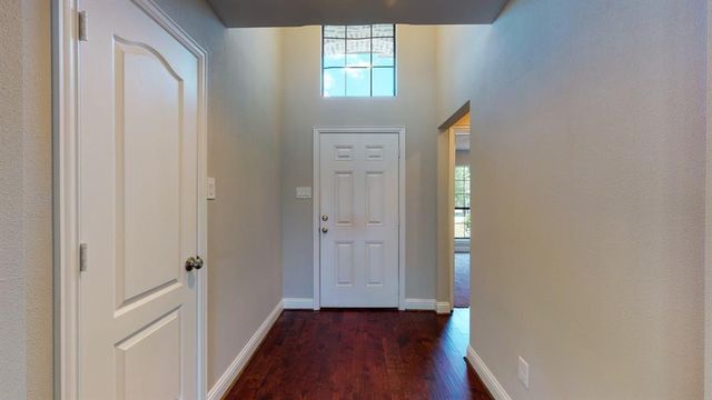 311 Mascot, Houston, TX 77029