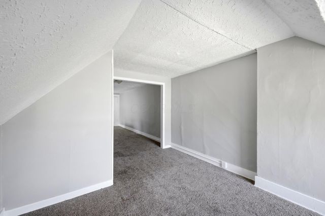 384-386 N Garfield Avenue, Columbus, OH 43203