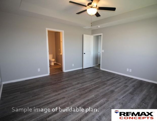 10526 S 76th Street, Lincoln, NE 68516