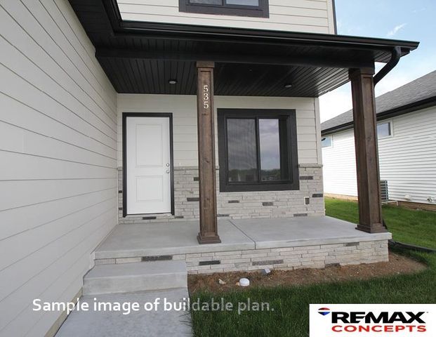 10526 S 76th Street, Lincoln, NE 68516