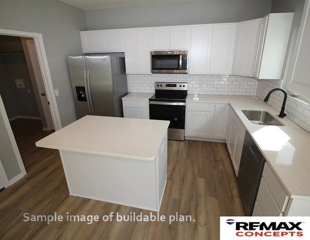 10526 S 76th Street, Lincoln, NE 68516