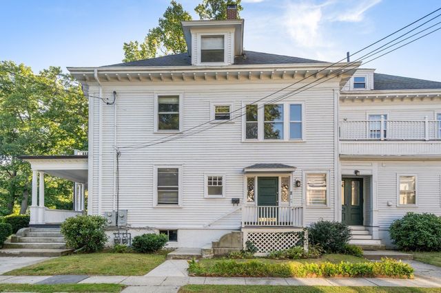 2 Wyman Ct 1, Winchester, MA 01890