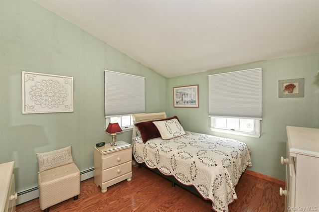 186 11th Avenue, Holtsville, NY 11742