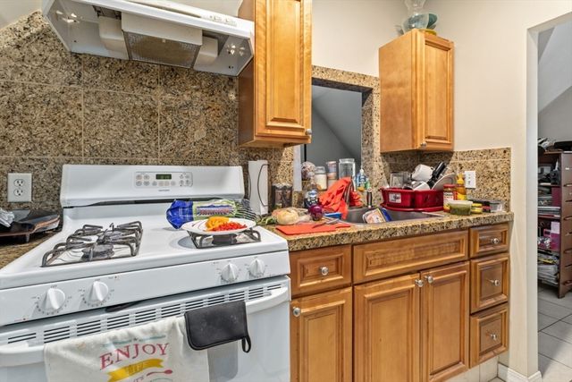 261-263 Proctor Ave, Revere, MA 02151