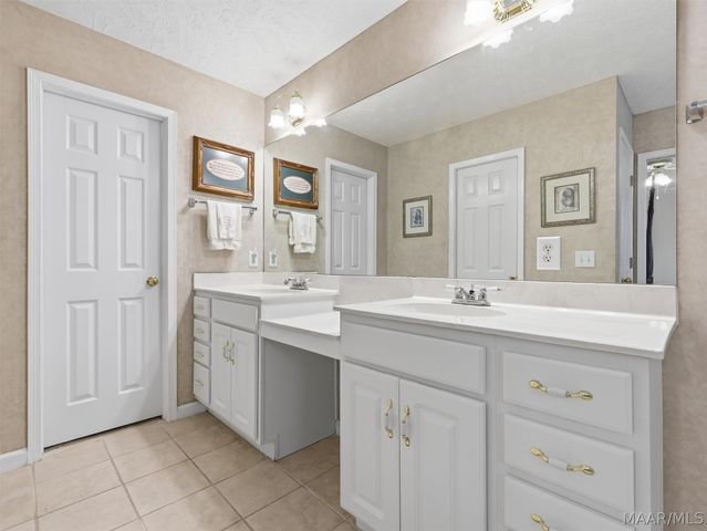 9348 Bristlecone Drive, Montgomery, AL 36117