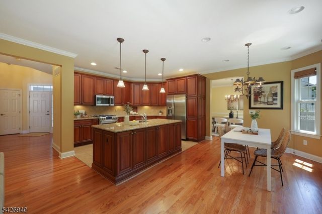 84 Bedford Dr, Montgomery Twp., NJ 08558
