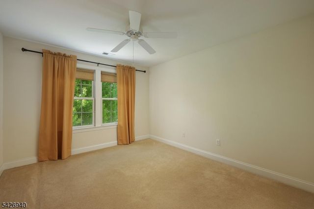 84 Bedford Dr, Montgomery Twp., NJ 08558