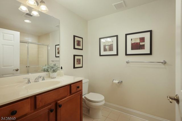 84 Bedford Dr, Montgomery Twp., NJ 08558