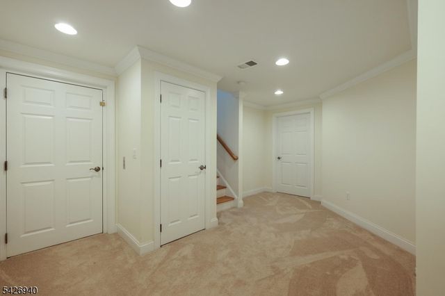 84 Bedford Dr, Montgomery Twp., NJ 08558
