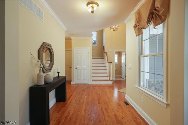 84 Bedford Dr, Montgomery Twp., NJ 08558